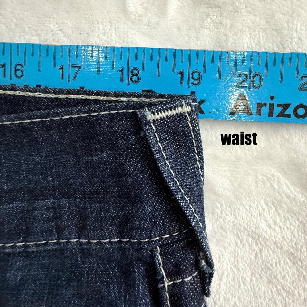 True Religion Shorts Mens 36 Denim Y2K Straight Cut Off W Flaps Frayed Raw Indie - Picture 5 of 8